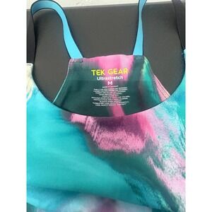 Tek Gear Ultrastretch Women's Medium Activewear Set Bike Shorts Crop Top Stretch